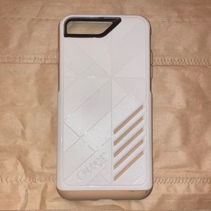 OtterBox iPhone Plastic Rubber White Case